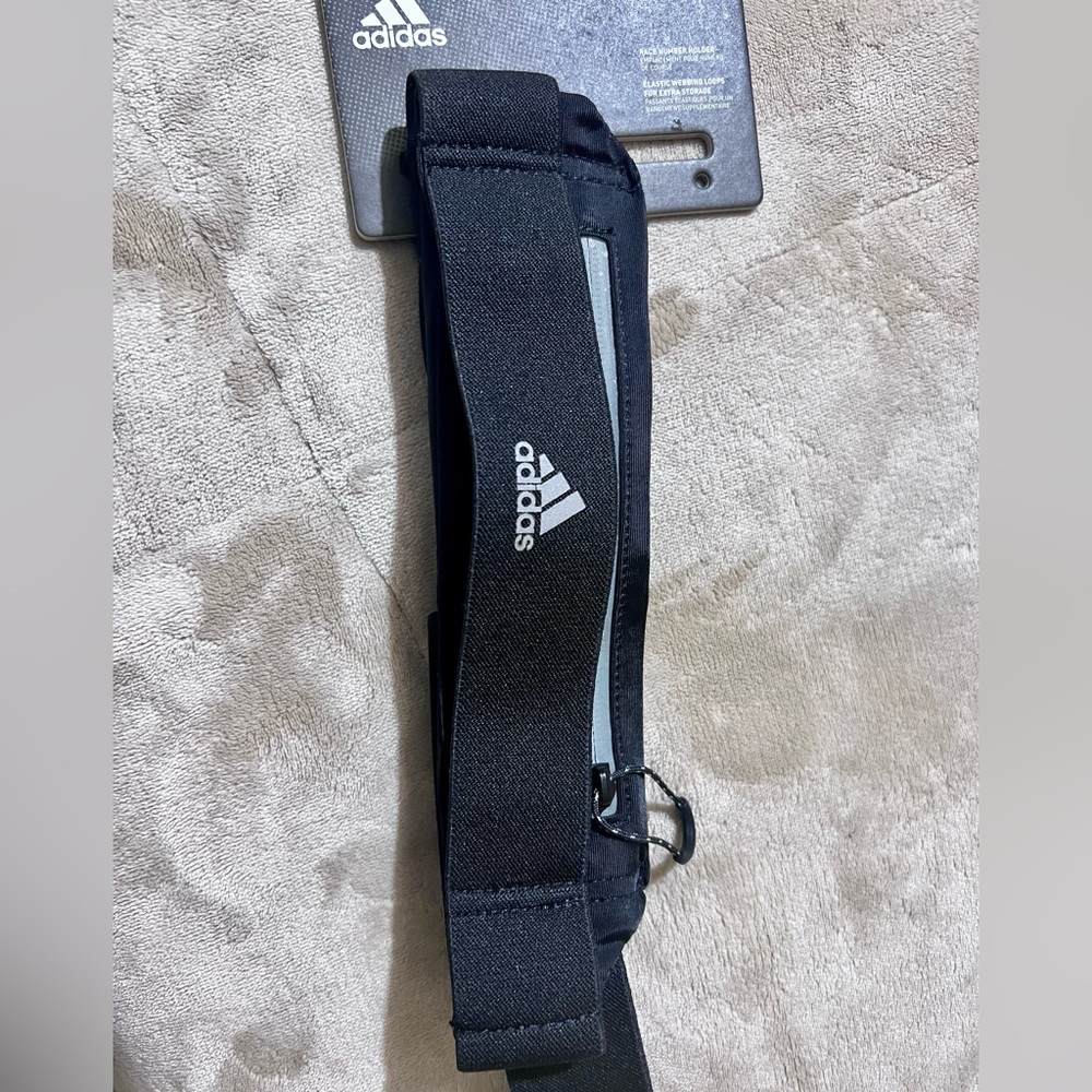 Adidas Run belt  NEW